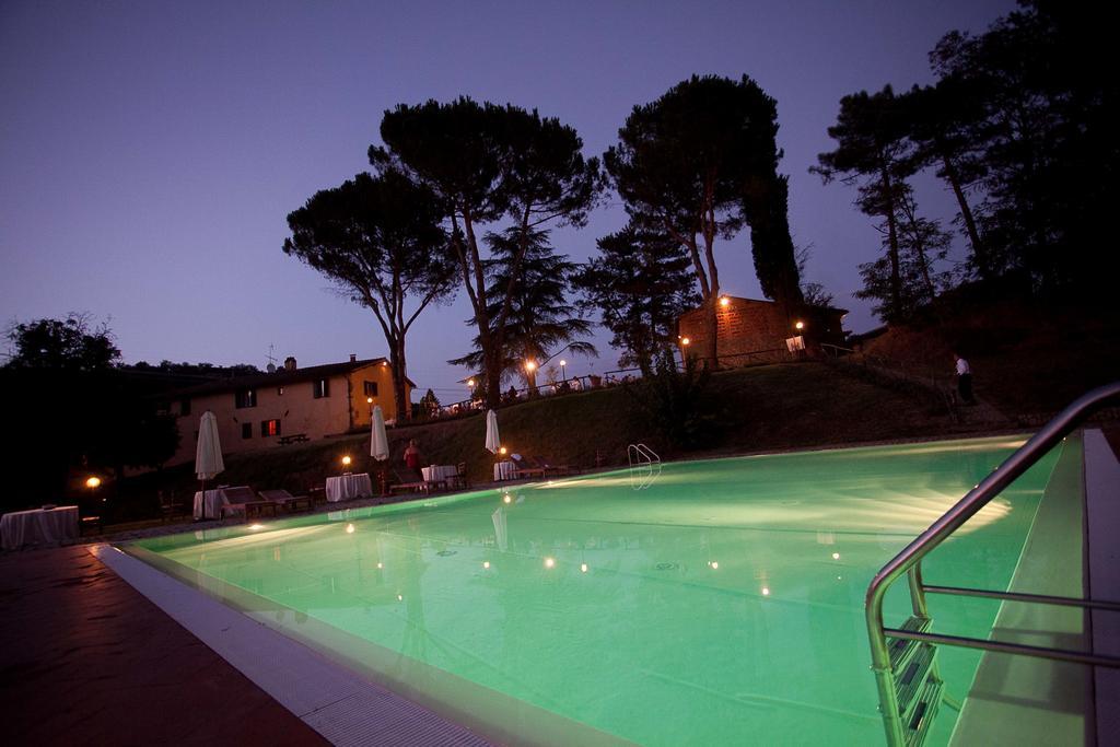 Villa Poggio Di Gaville Meleto Bilik gambar