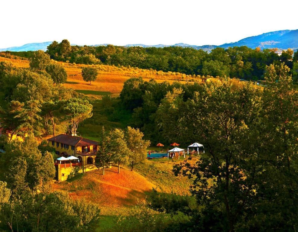 Villa Poggio Di Gaville Meleto Luaran gambar